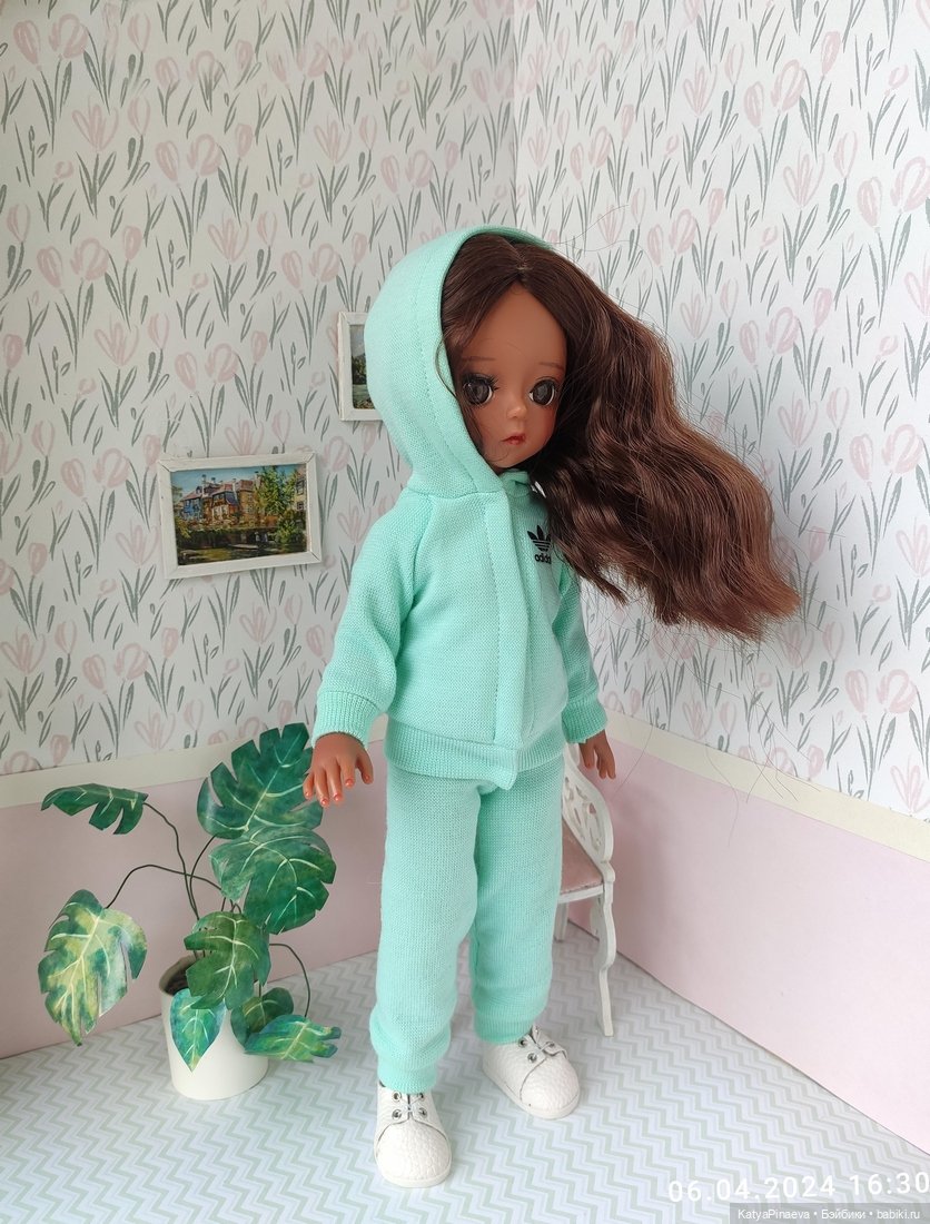 Костюмчики для больших шарнирных девочек