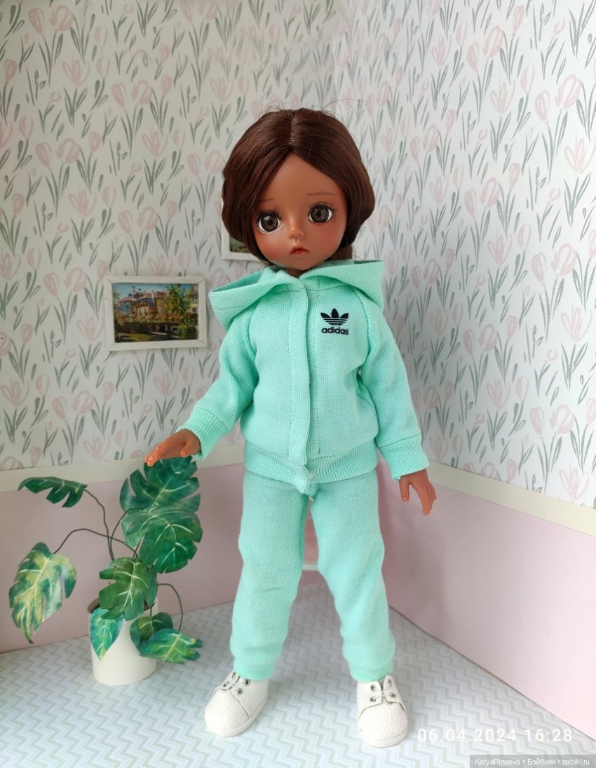 Костюмчики для больших шарнирных девочек