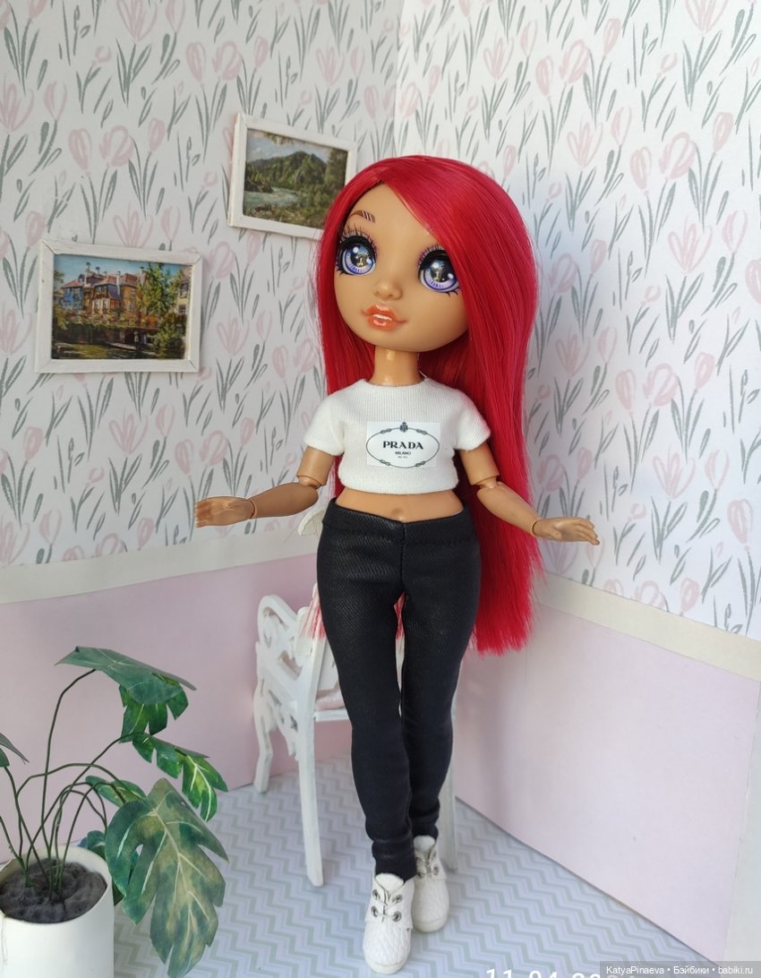 Парик для Эви и обновка для Крис (фото 2)