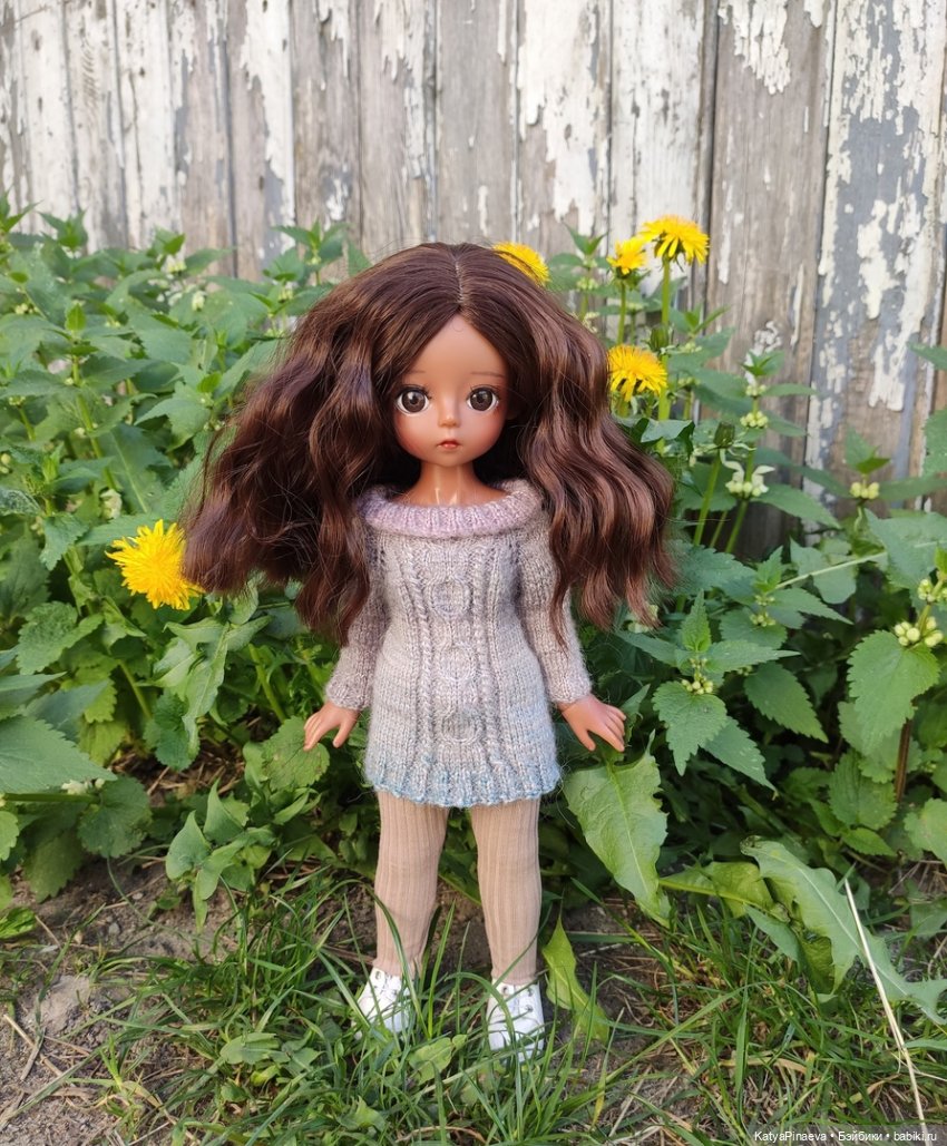 Новый свитерок на пробу — Разные шарнирные куклы (не БЖД): редкие (фото 4)