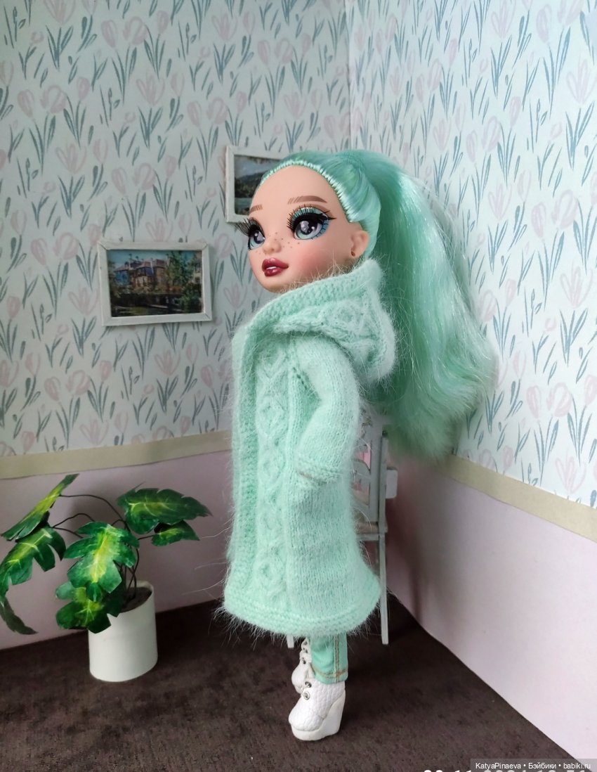 Пальто для Дафни — Куклы Rainbow High (Рейнбоу Хай (фото 2)
