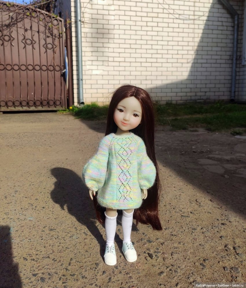Обновочка для Лилы — Куклы Ruby Red (Руби Ред) Fashion Friends: Siblies (фото 2)