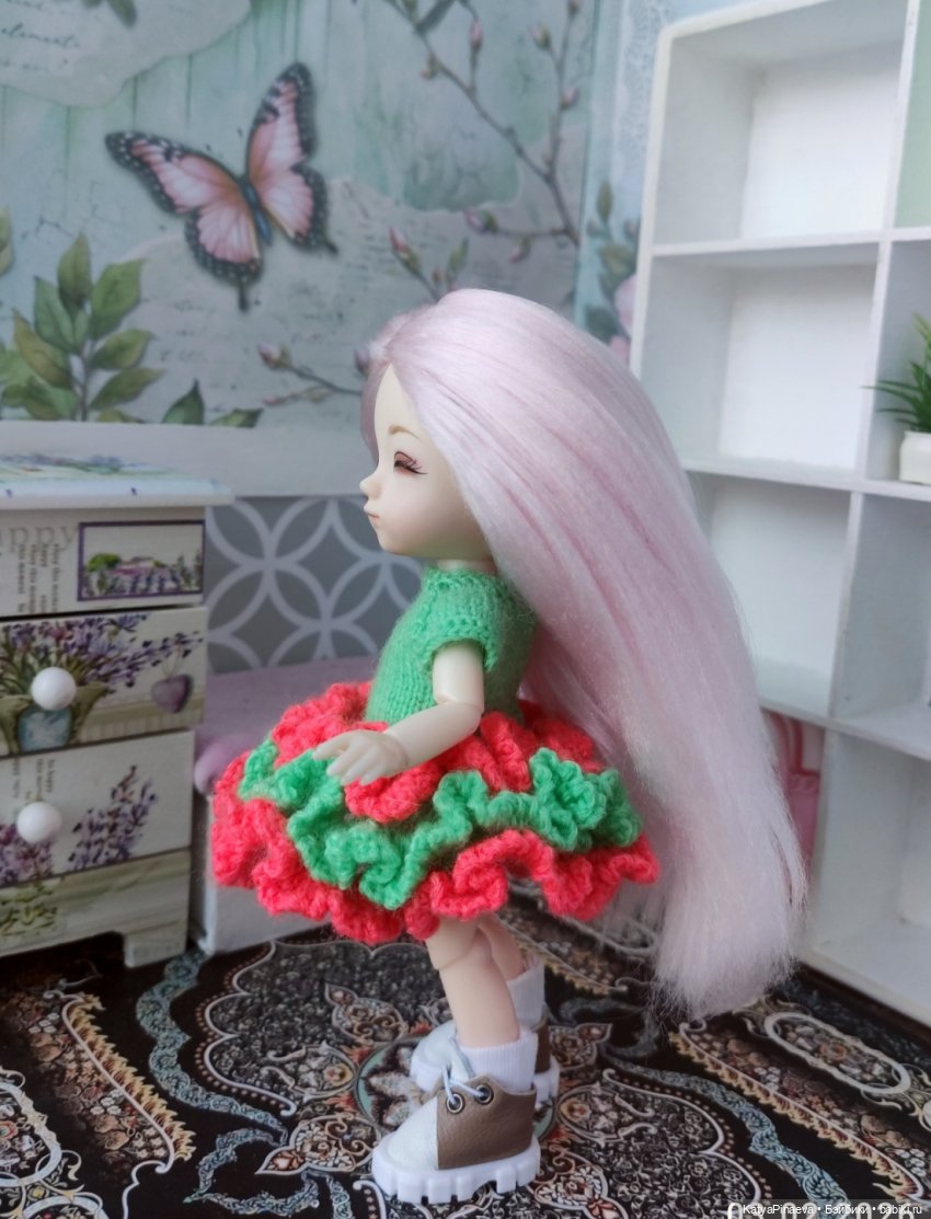 Паричок из пряжи для малышки (фото 5)