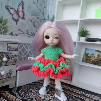 паричок из пряжи для малышки