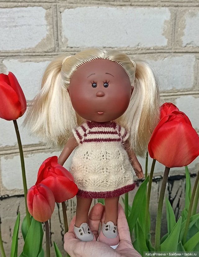 Мой микробушек — Куклы Nines d'Onil (Нинес): Миа (Mia) (фото 7)