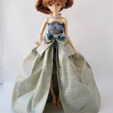 Платье со шлейфом