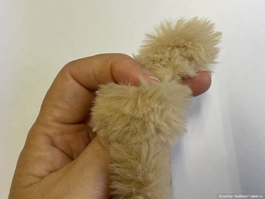 Из синельной проволоки