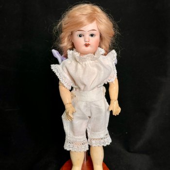 Спонтанная покупка "кошечки в мешке" - антикварной куколки Montreuil D.L. (Damerval & Laffranchy).