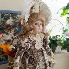 Кукла винтажная.