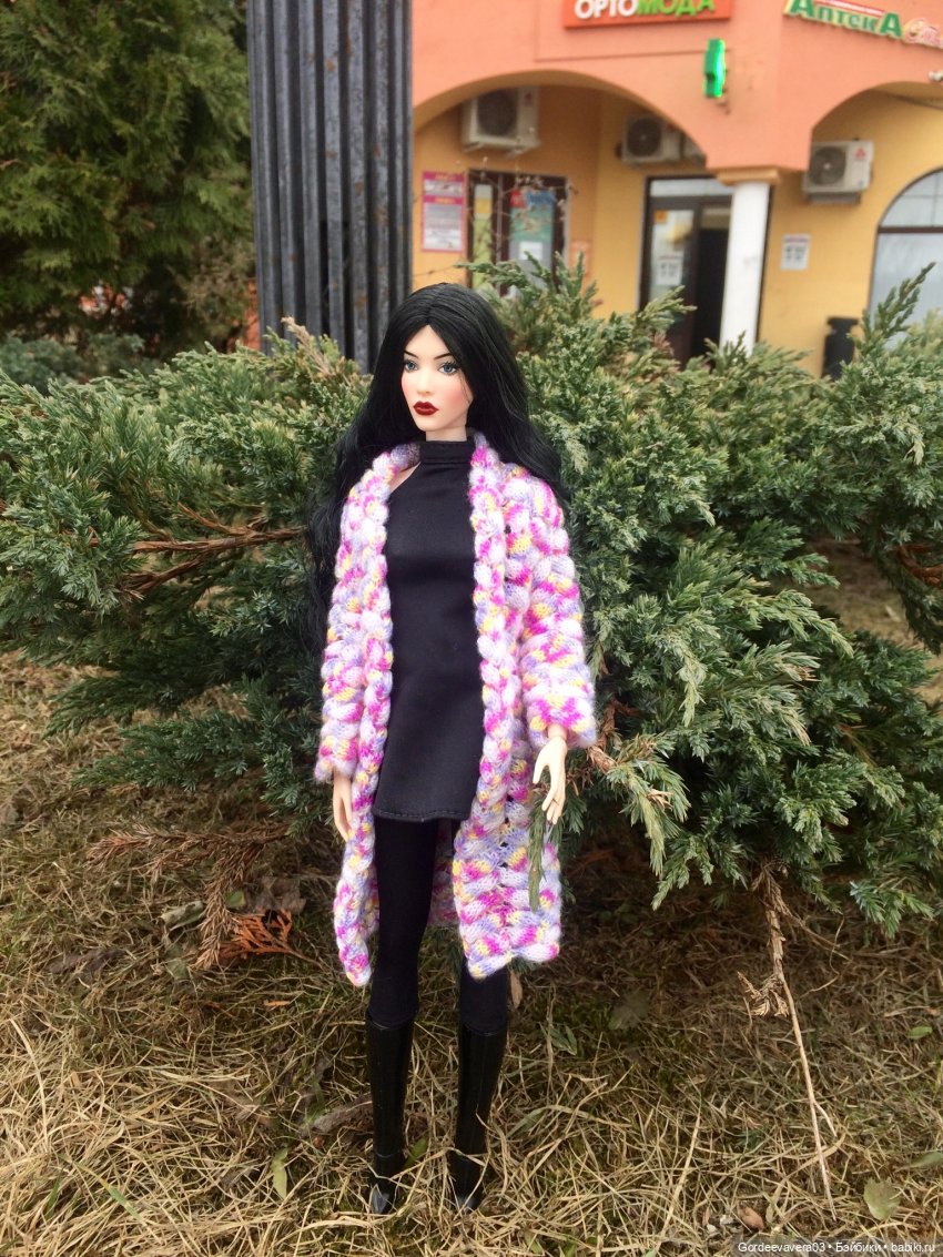 Дождь прогулке не помеха — Аналоги Барби и куклы 1/6: клоны 90