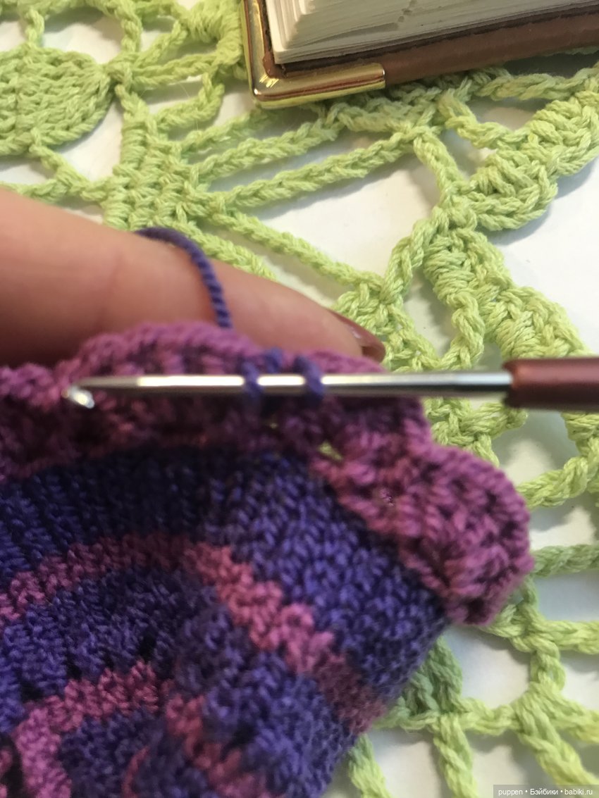 Свяжем платье — Вязание одежды для кукол: бесплатные схемы спицами и крючком