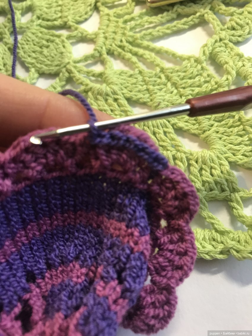 Свяжем платье — Вязание одежды для кукол: бесплатные схемы спицами и крючком