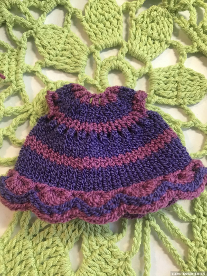 Свяжем платье — Вязание одежды для кукол: бесплатные схемы спицами и крючком