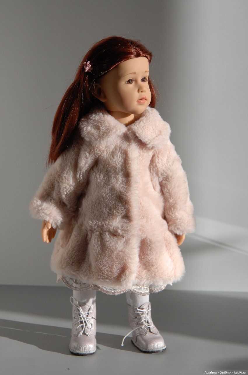 Выгуливаем шубки — Одежда и обувь для кукол своими руками: фото