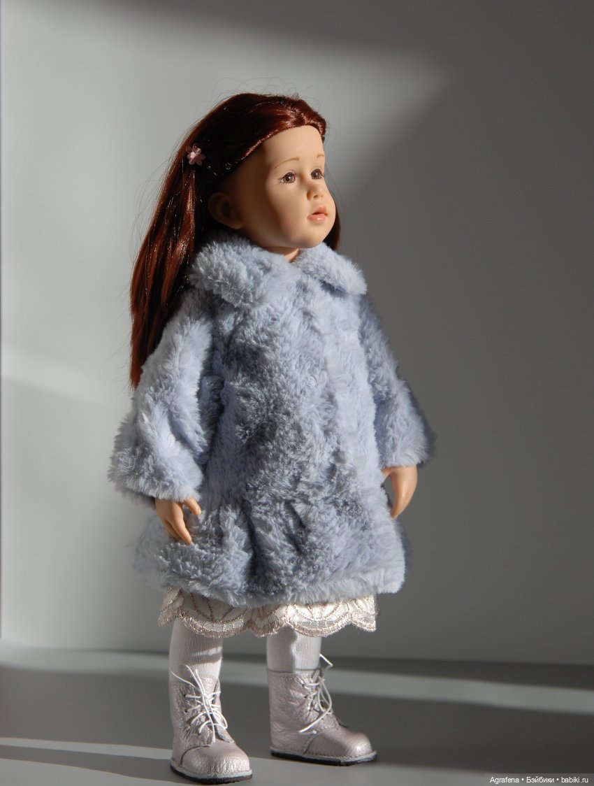 Выгуливаем шубки — Одежда и обувь для кукол своими руками: фото