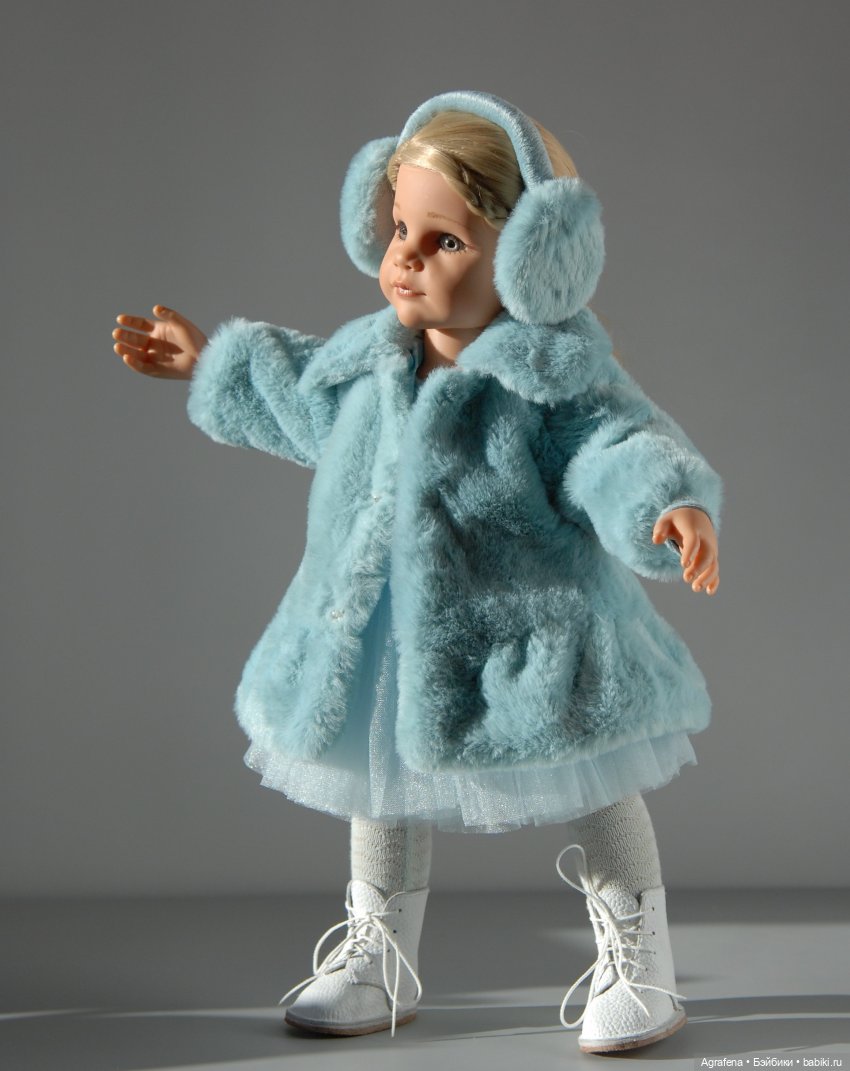Выгуливаем шубки — Одежда и обувь для кукол своими руками: фото
