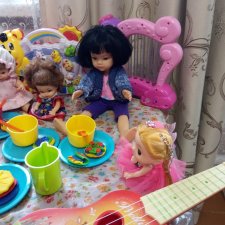 Как проводят время наши куколки