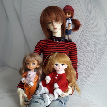 Хэл знакомится с коллективом