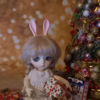 Под елочкой)