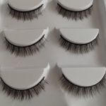 Реснички черные, коричневые, белые и цветные, несколько видов