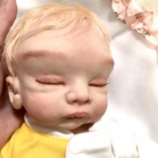 Кукла шарнирная бжд