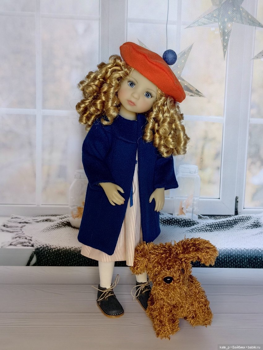 Чтобы сделать девушку счастливой, надо купить ей платьице и устроить фотосессию - 1 :))