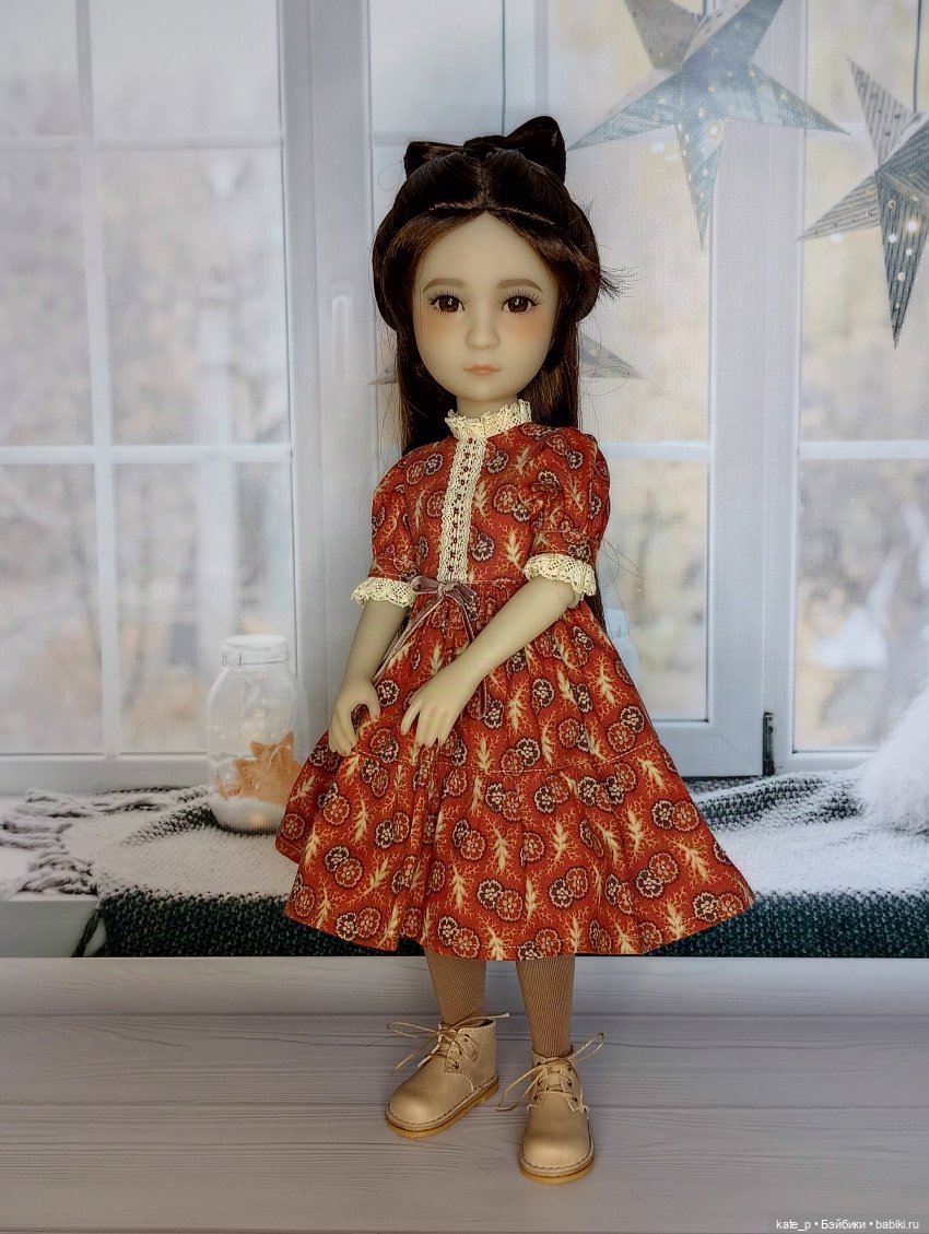 Чтобы сделать девушку счастливой, надо купить ей платьице и устроить фотосессию - 1 :))