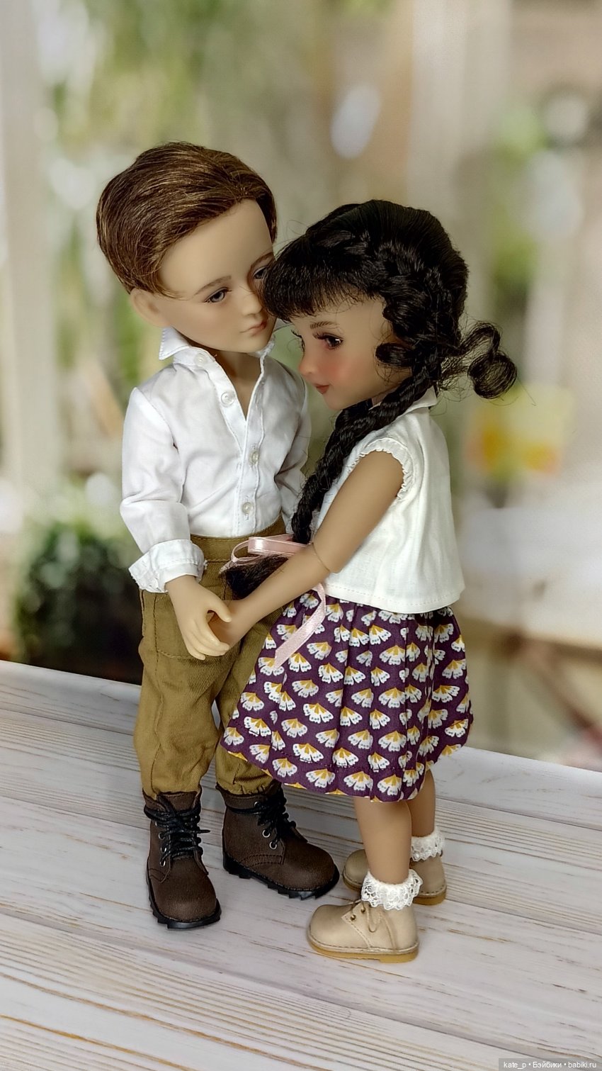 Мои парни Ruby Red - 1. Лоуренс