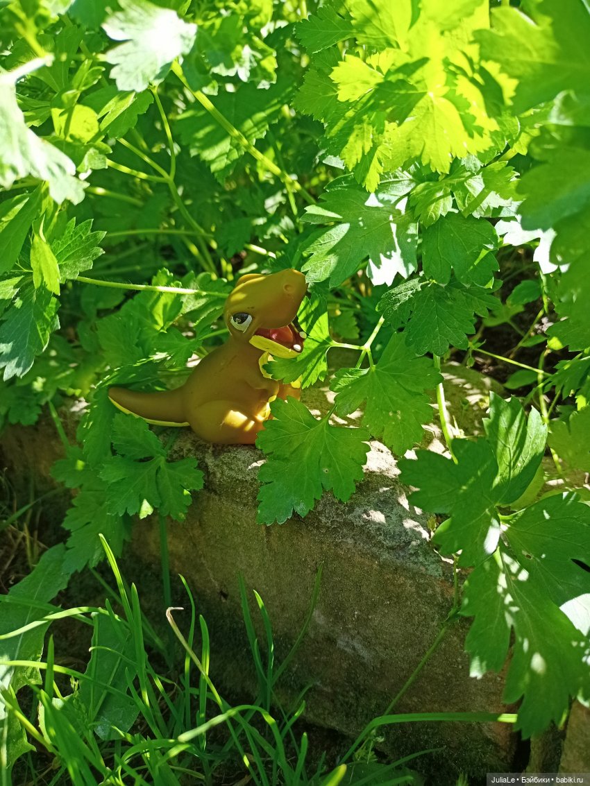 Чем мы заняты в кустах — Игровые куклы разных производителей (Разное): редкие бренды