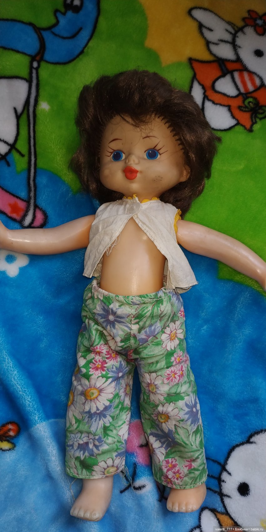 Еще одна старушка) была подарена мне в 7 лет