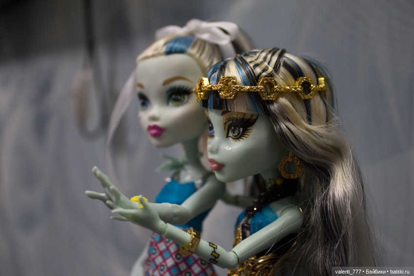 ...Сколько уже дней прошло