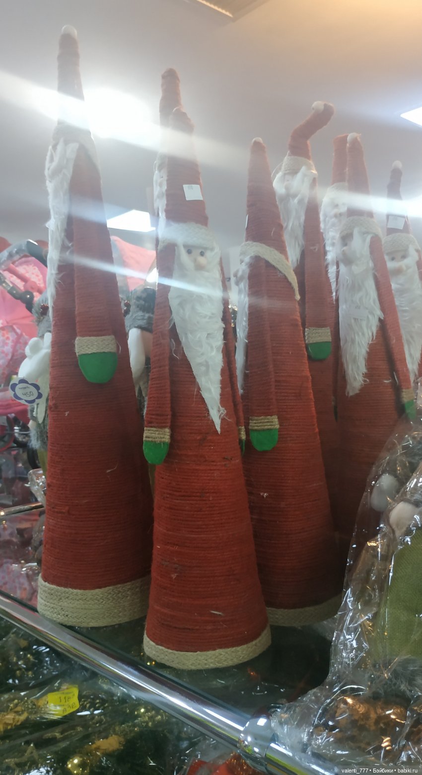 За витринным голубым стеклом...Часть 9.2