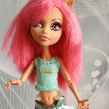 Новые наряды для Монстряшек