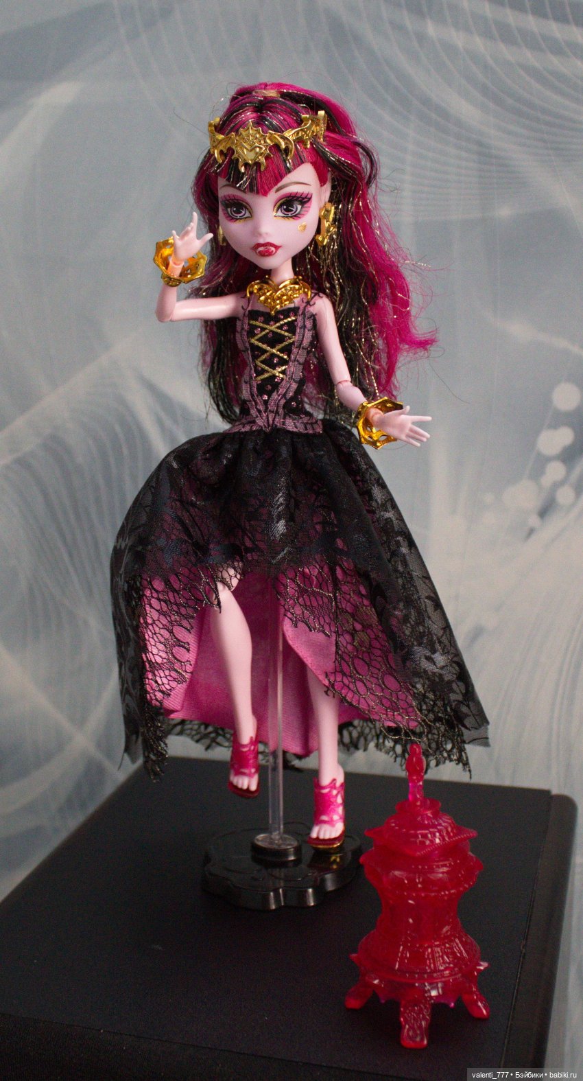 Вампир-вегетарианец — Куклы Monster High и Ever After High: G1 (фото 5)