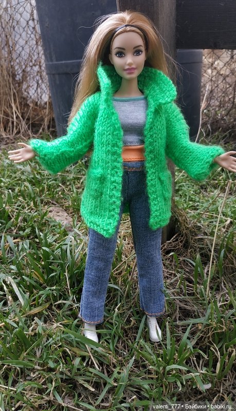 Теплый денёк. Первая прогулка Лизы (фото 5)