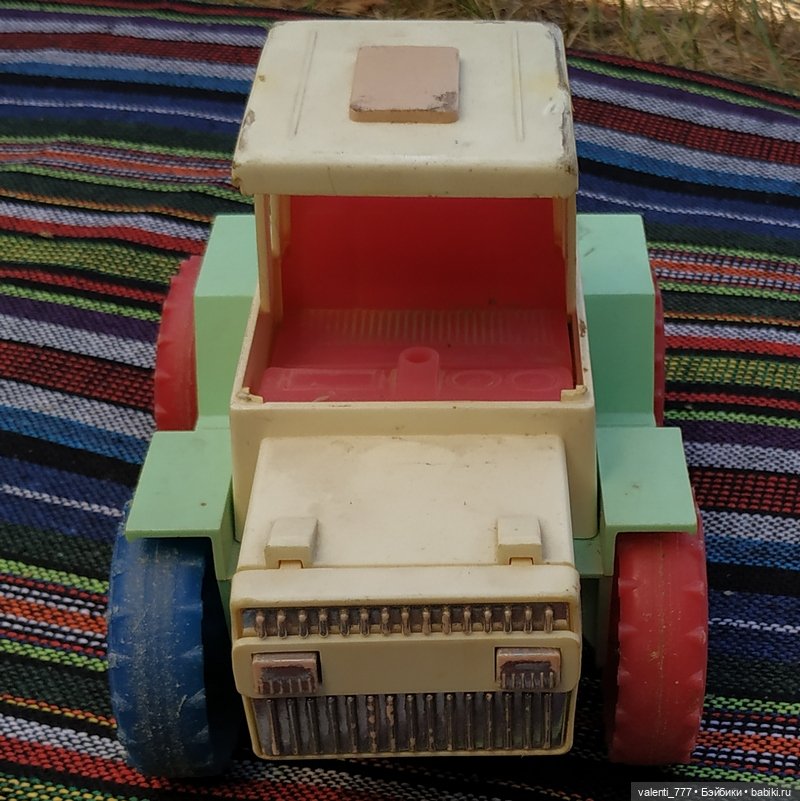 Гараж. Или сокровища мальчишек (фото 9)