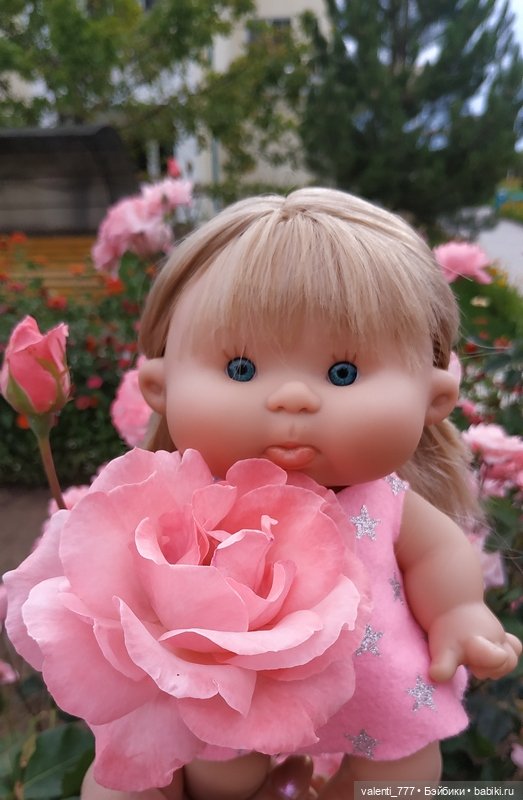 Море... солнце... Булочка