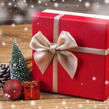 Открываю Новогодние подарки