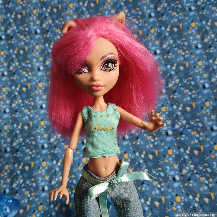 Четверг — Куклы Monster High и Ever After High: G1