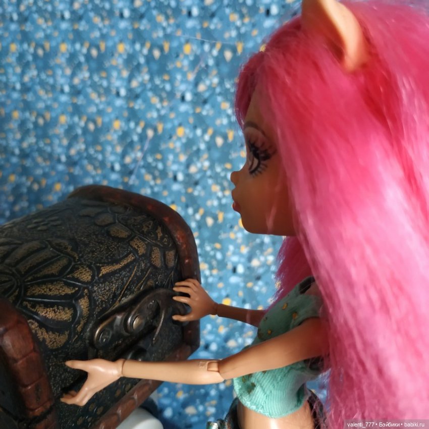 Четверг — Куклы Monster High и Ever After High: G1 (фото 3)