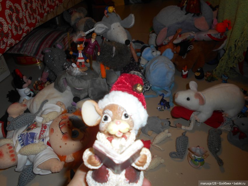 Мышиное нашествие на город Новомак: фоторепортаж с места событий. Часть первая