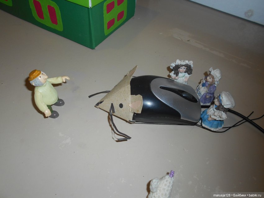 Мышиное нашествие на город Новомак: фоторепортаж с места событий. Часть первая