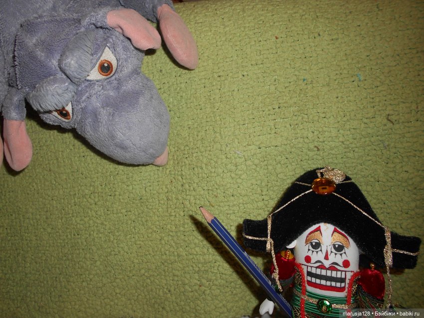 Мышиное нашествие на город Новомак: фоторепортаж с места событий. Часть вторая