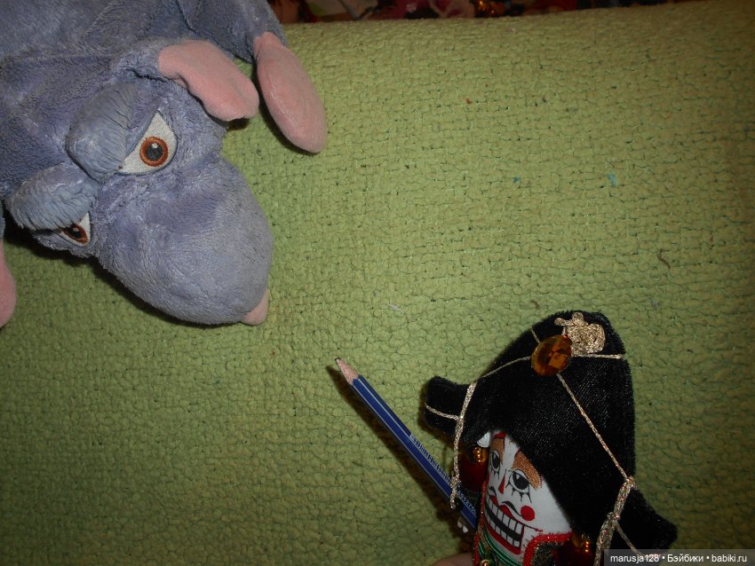 Мышиное нашествие на город Новомак: фоторепортаж с места событий. Часть вторая