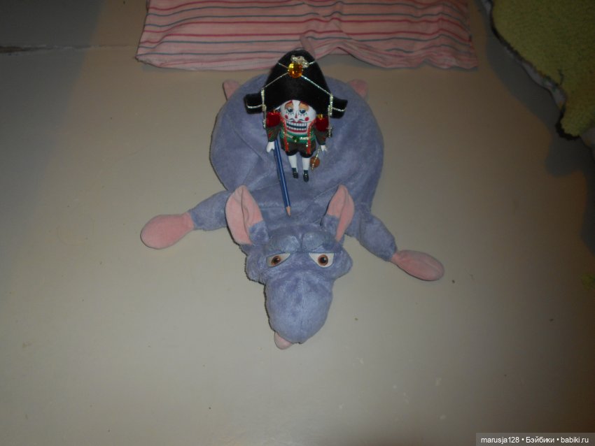 Мышиное нашествие на город Новомак: фоторепортаж с места событий. Часть вторая