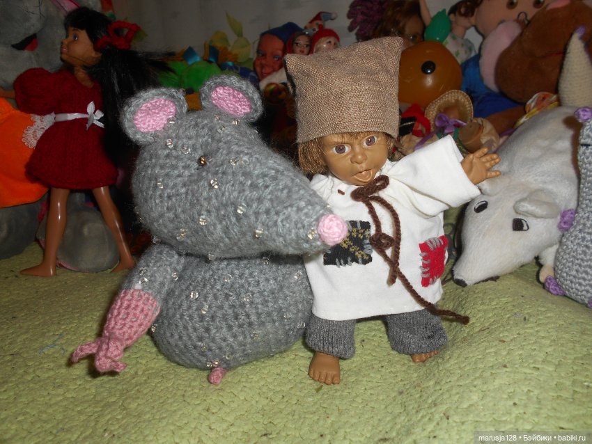 Мышиное нашествие на город Новомак: фоторепортаж с места событий. Часть вторая