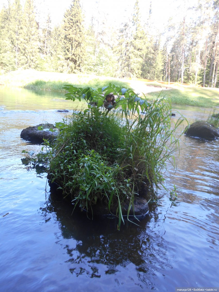 Украденные свадебные подарки, путешествие и розовый песок