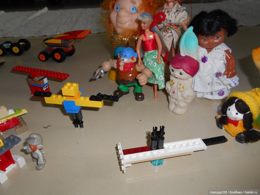 Украденные свадебные подарки, путешествие и розовый песок