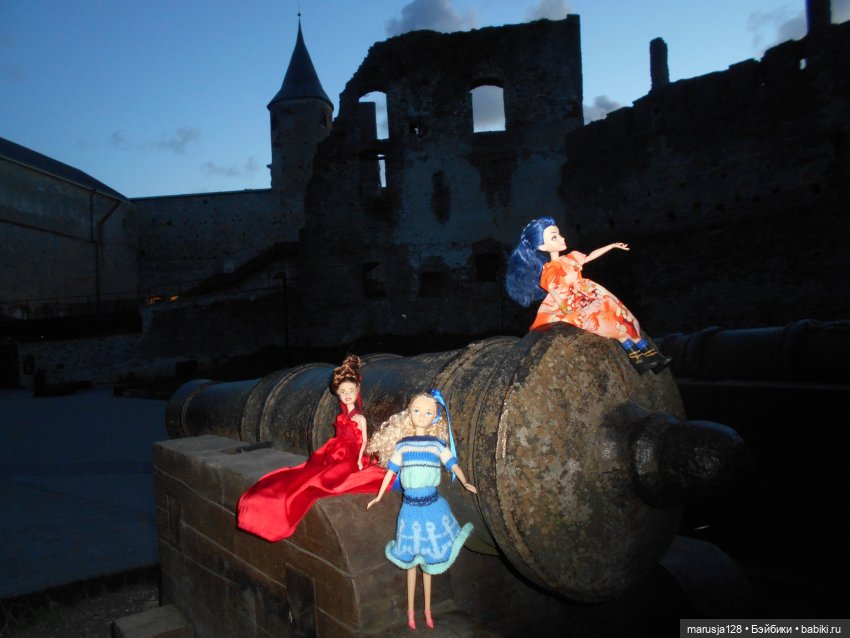 Приключения эльфийки из Радужного города в Новомаке и его окрестностях