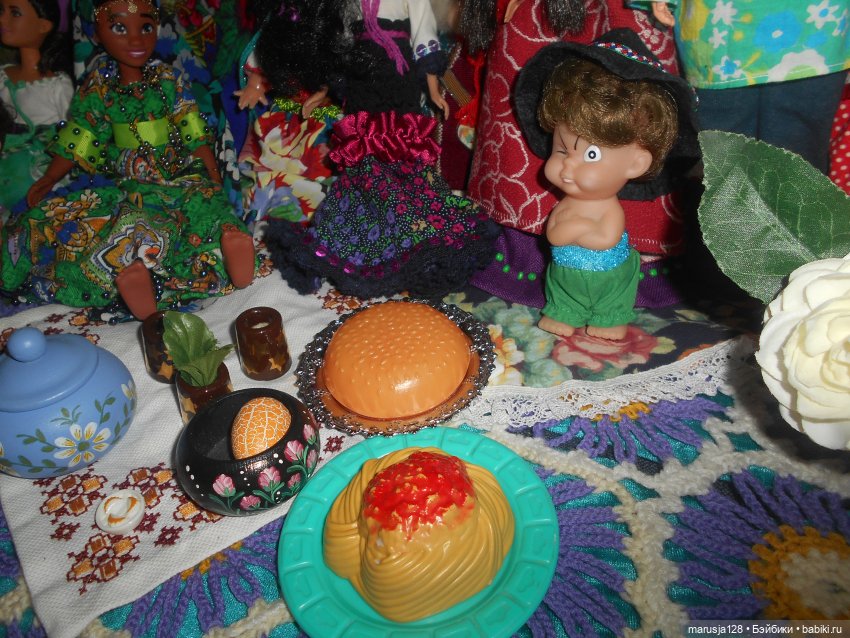 Зачем нужны тётушки (2) — Аналоги Барби и куклы 1/6: клоны 90